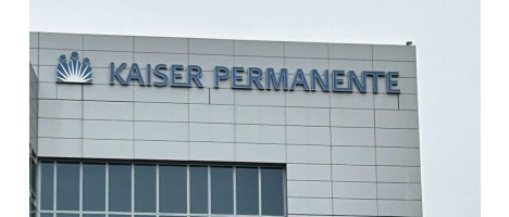 Kaiser Permanente building with logo in San Diego, CA 